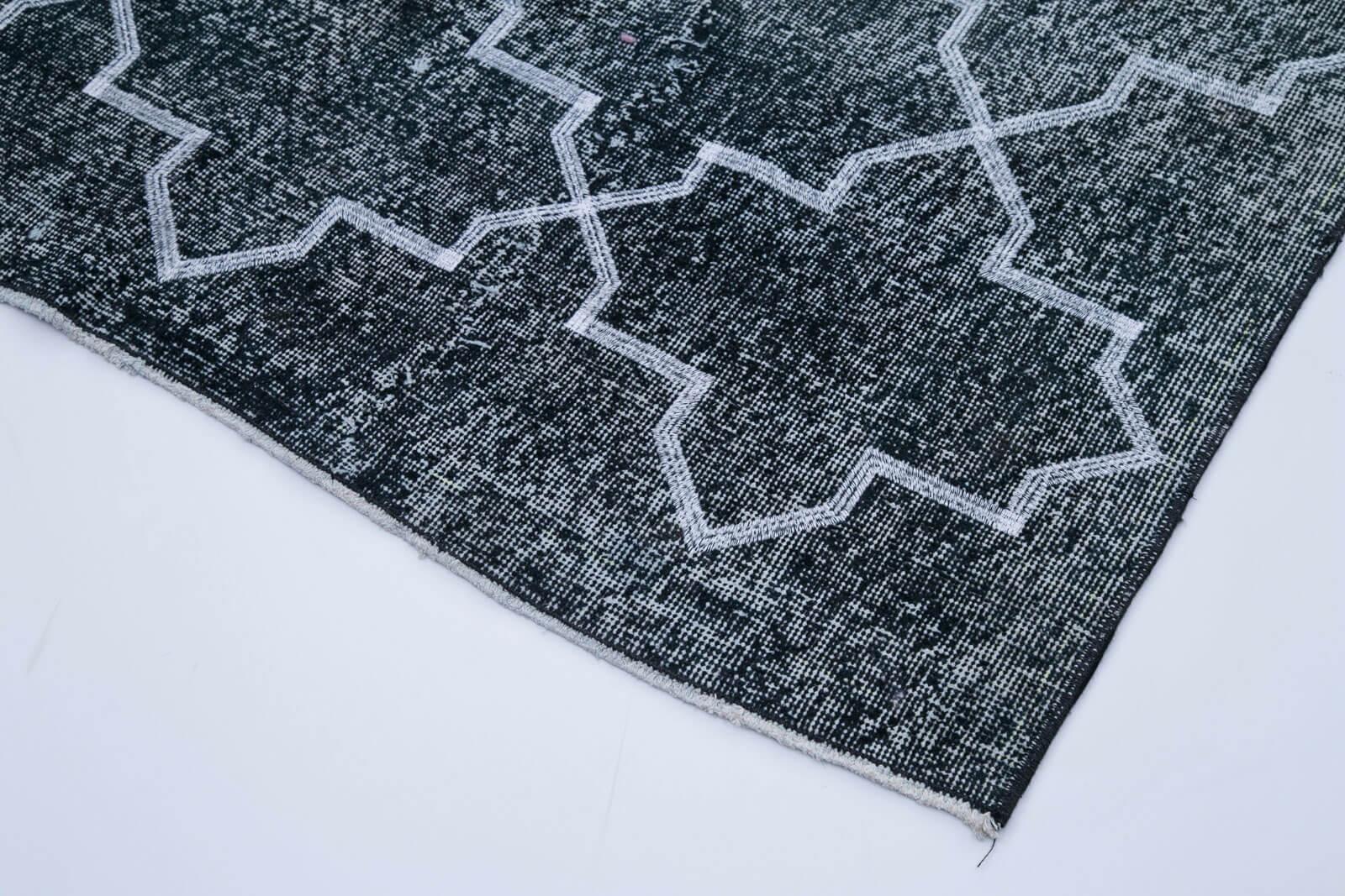 Geometric Carpet Siyah Geometrik Pamuk Yün El Dokuma Halısı 135x412 Agacan