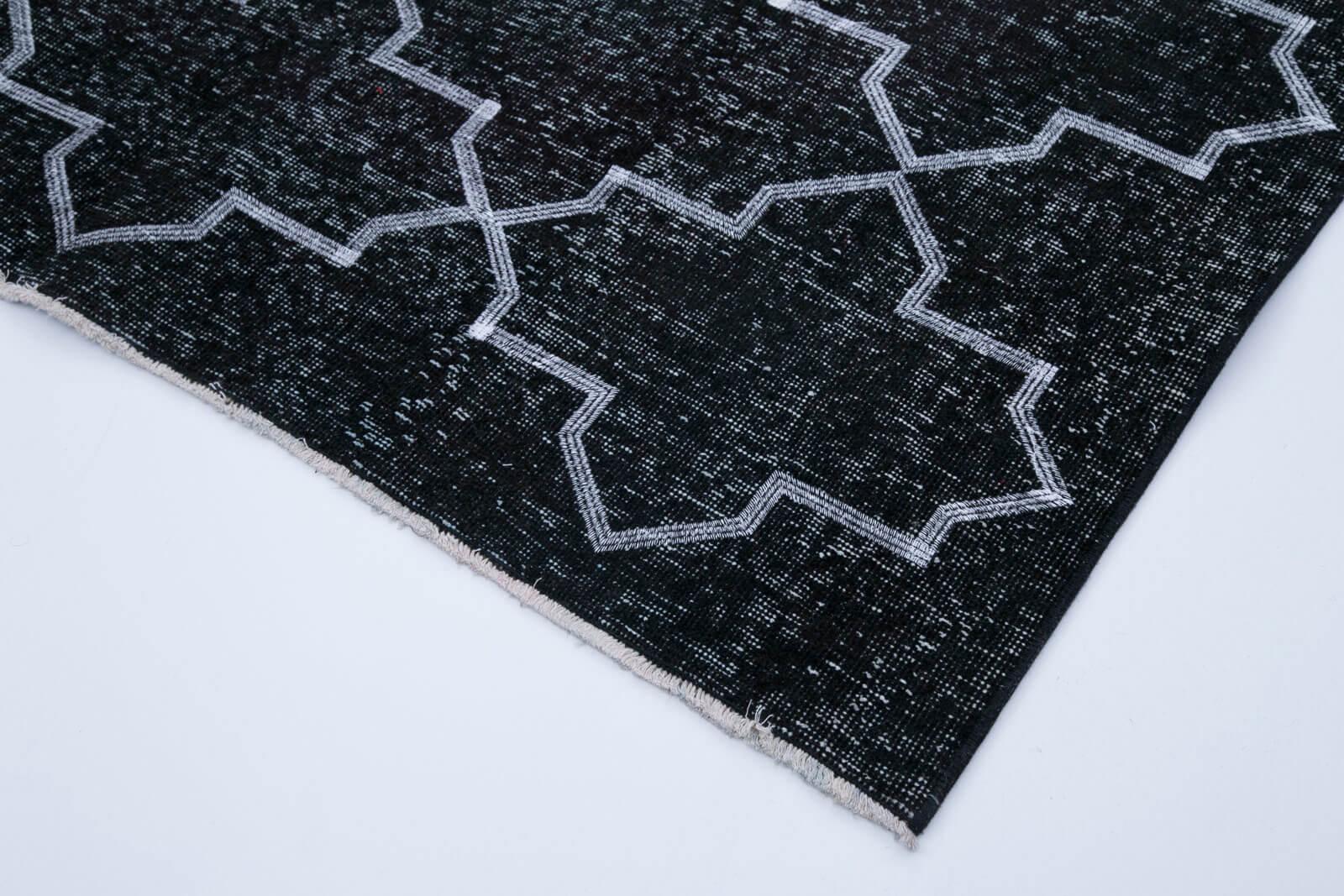 Geometric Carpet Siyah Geometrik Pamuk Yün El Dokuma Halısı 159x295 Agacan