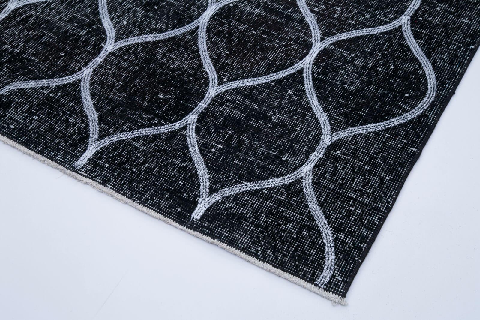 Geometric Carpet Siyah Geometrik Pamuk Yün El Dokuma Halısı 148x385 Agacan