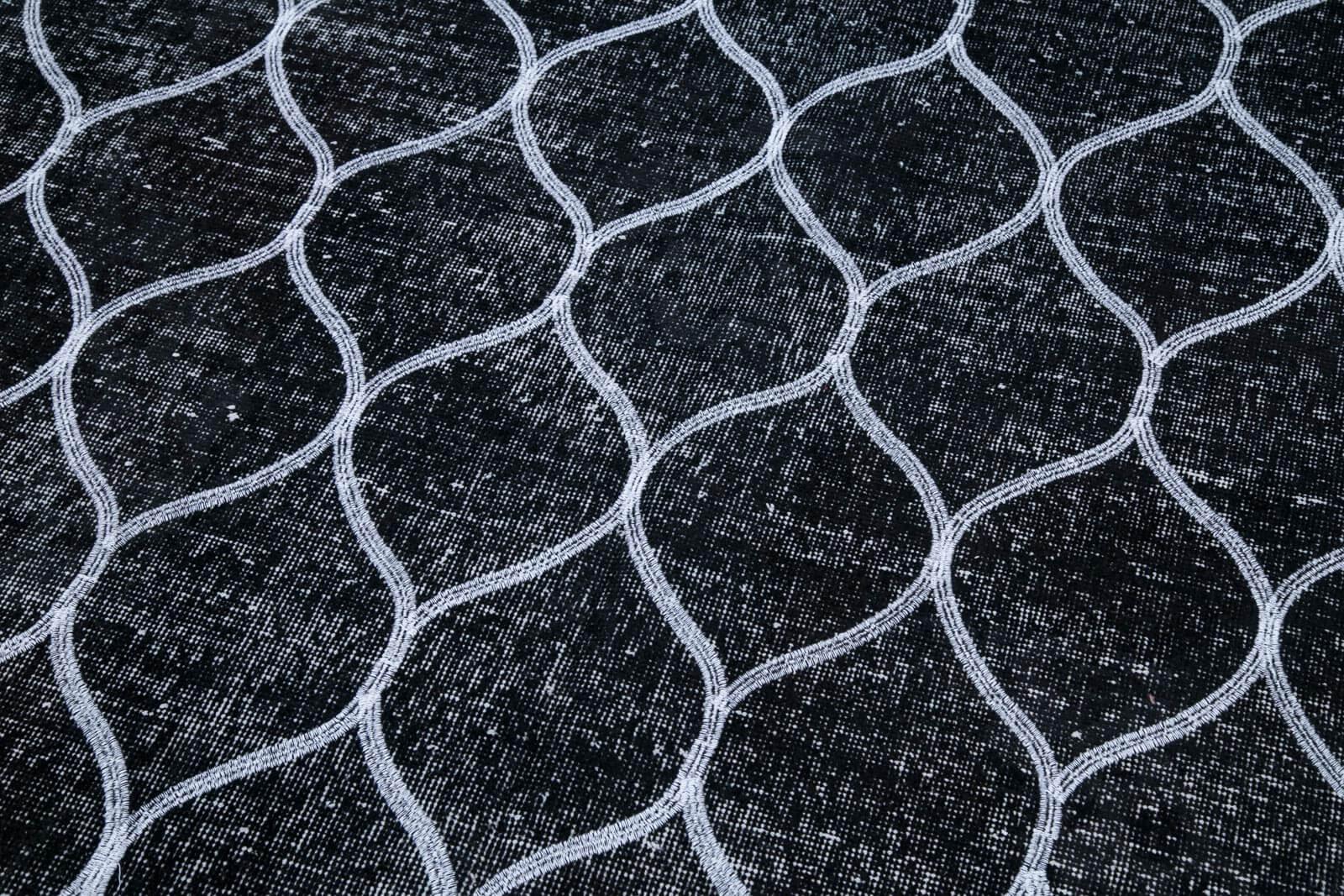 Geometric Carpet Siyah Geometrik Pamuk Yün El Dokuma Halısı 148x385 Agacan