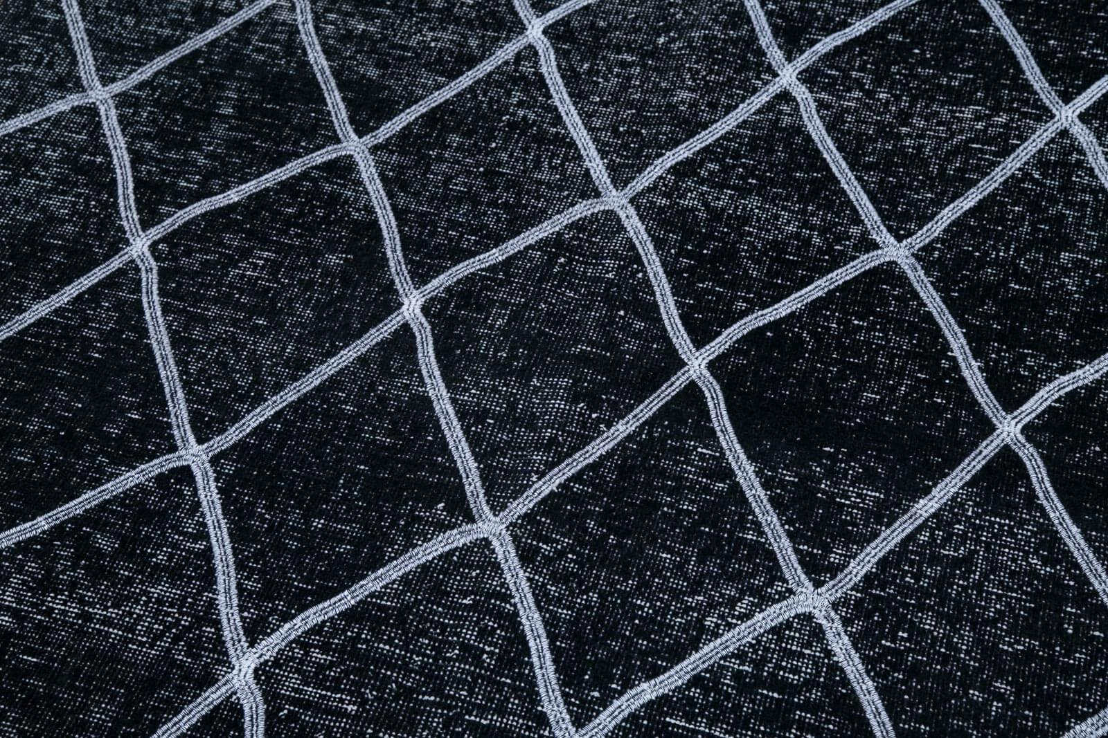 Geometric Carpet Siyah Geometrik Pamuk Yün El Dokuma Halısı 142x392 Agacan