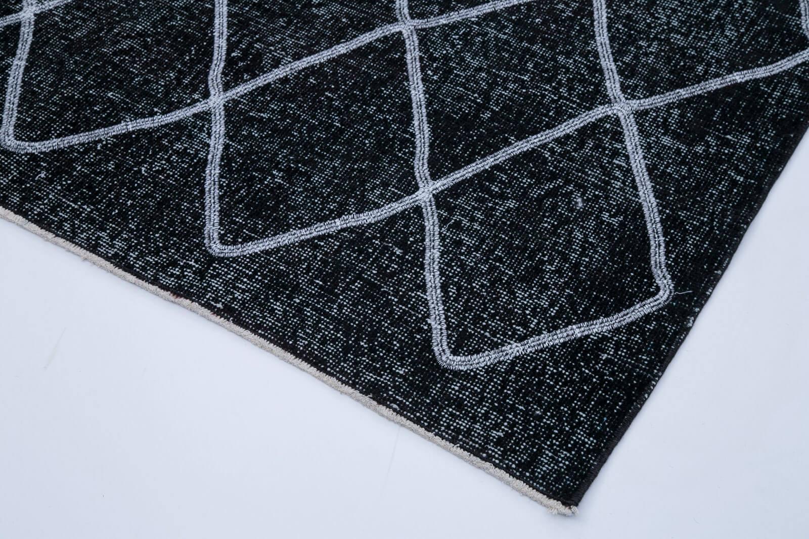 Geometric Carpet Siyah Geometrik Pamuk Yün El Dokuma Halısı 150x416 Agacan