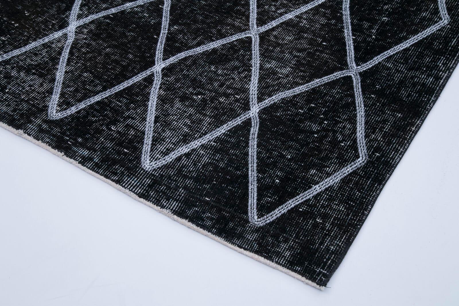 Geometric Carpet Siyah Geometrik Pamuk Yün El Dokuma Halısı 147x367 Agacan