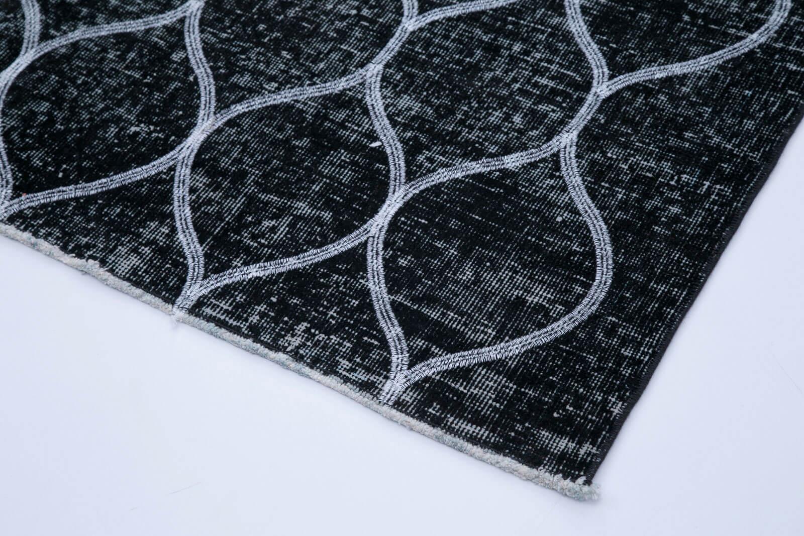Geometric Carpet Siyah Geometrik Pamuk Yün El Dokuma Halısı 141x358 Agacan