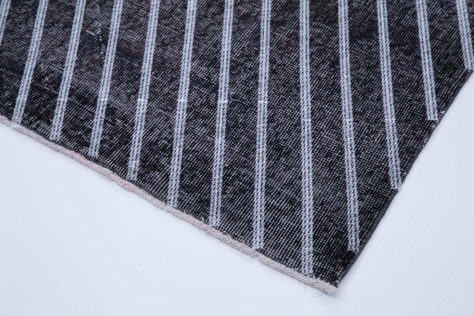 Geometric Carpet Siyah Geometrik Pamuk Yün El Dokuma Halısı 141x370 Agacan
