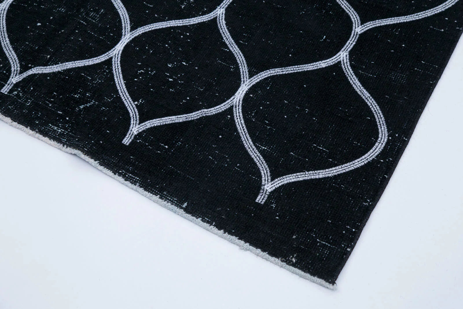 Geometric Carpet Siyah Geometrik Pamuk Yün El Dokuma Halısı 141x386 Agacan