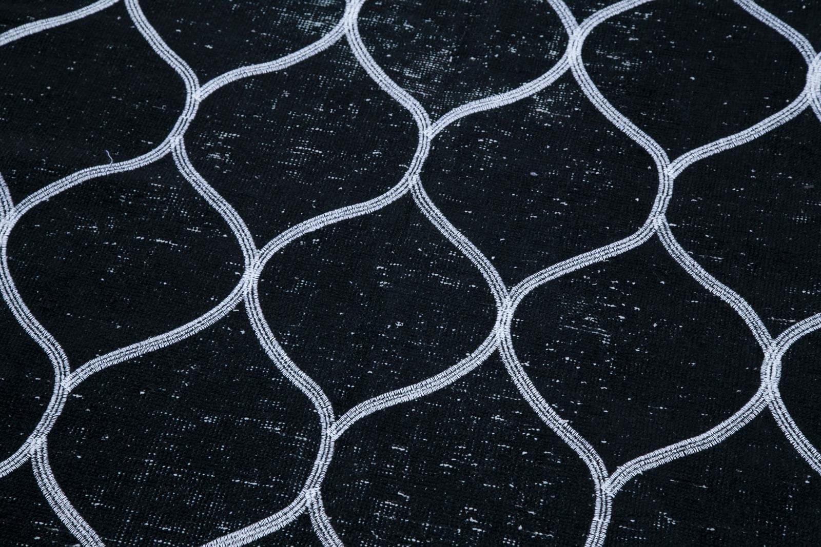 Geometric Carpet Siyah Geometrik Pamuk Yün El Dokuma Halısı 141x386 Agacan