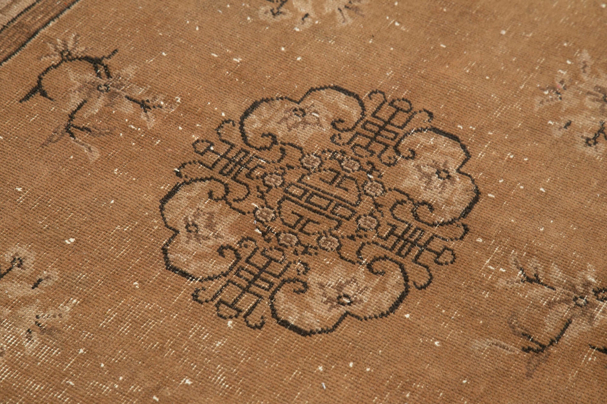 Overdyed Vintage Kahverengi Eskitme Pamuk Yün El Dokuma Halısı 113x204 Agacan