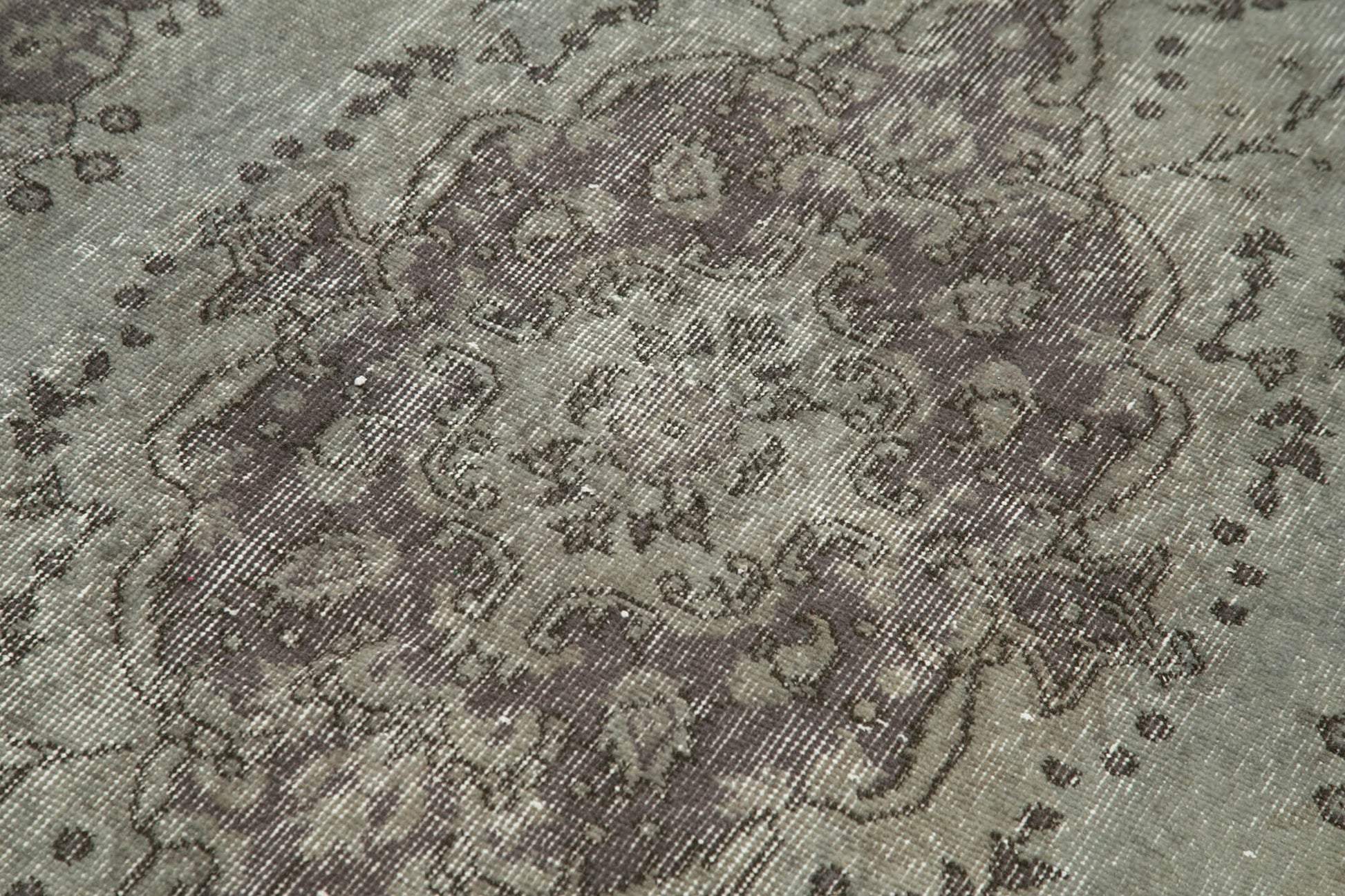 Overdyed Vintage Gri Eskitme Pamuk Yün El Dokuma Halısı 117x204 Agacan