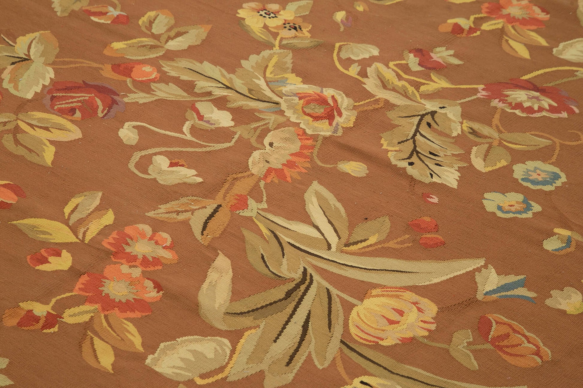 Aubusson Floral Kahverengi Çiçekli Pamuk Yün El Dokuma Halısı 276x359 Agacan