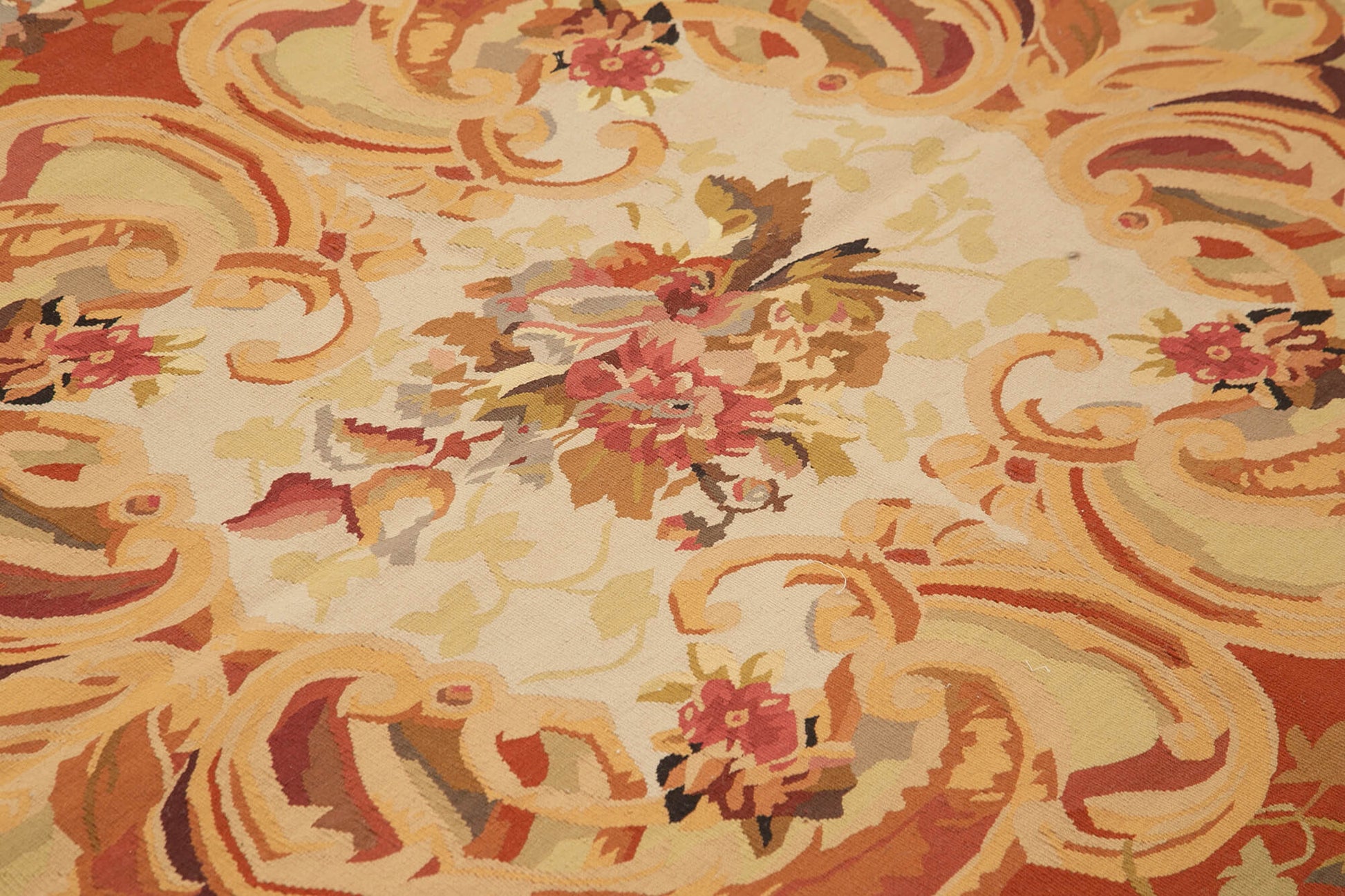 Aubusson Floral Bej Çiçekli Pamuk Yün El Dokuma Halısı 273x367 Agacan