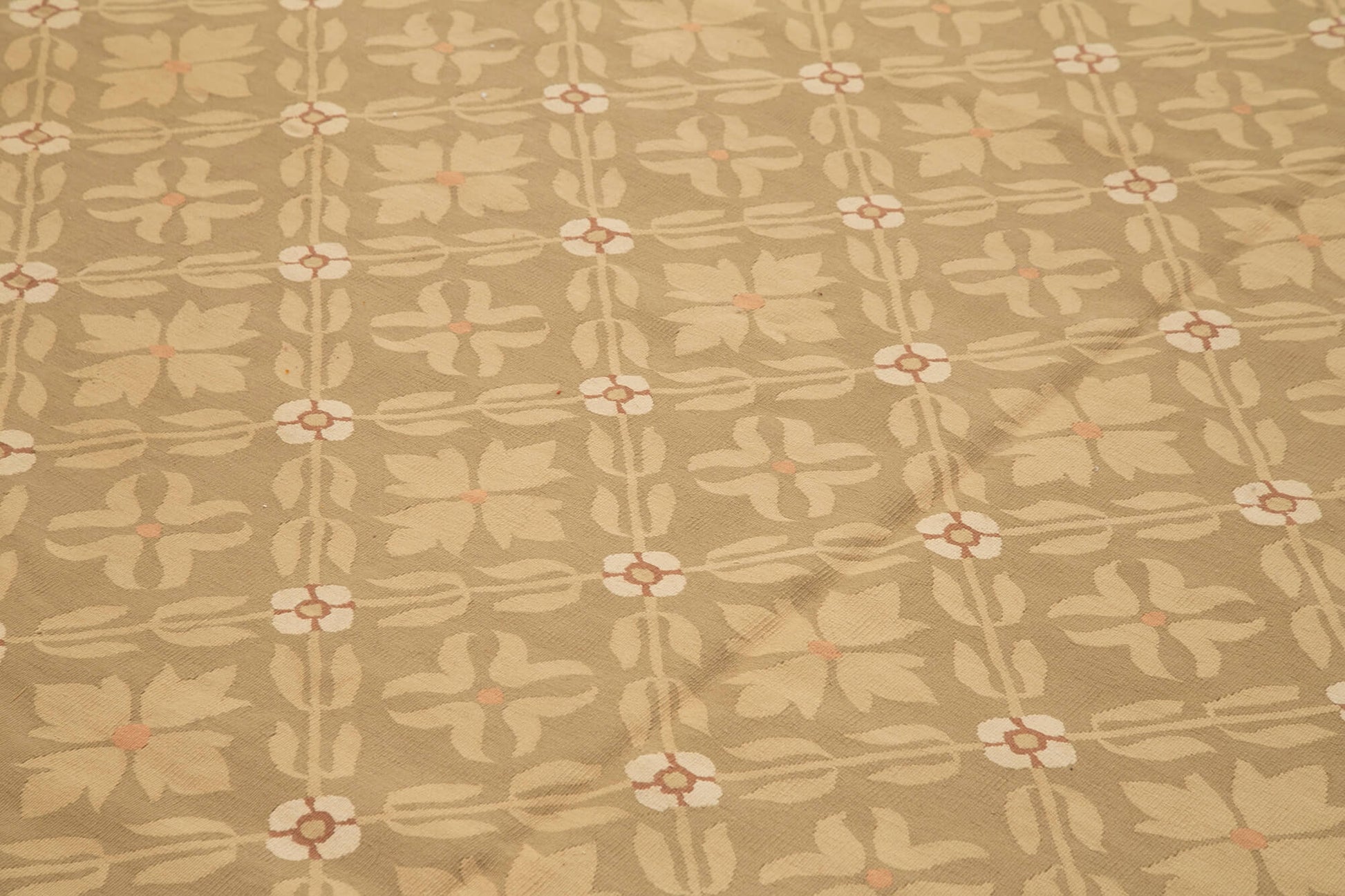 Aubusson Floral Kahverengi Çiçekli Pamuk Yün El Dokuma Halısı 295x422 Agacan