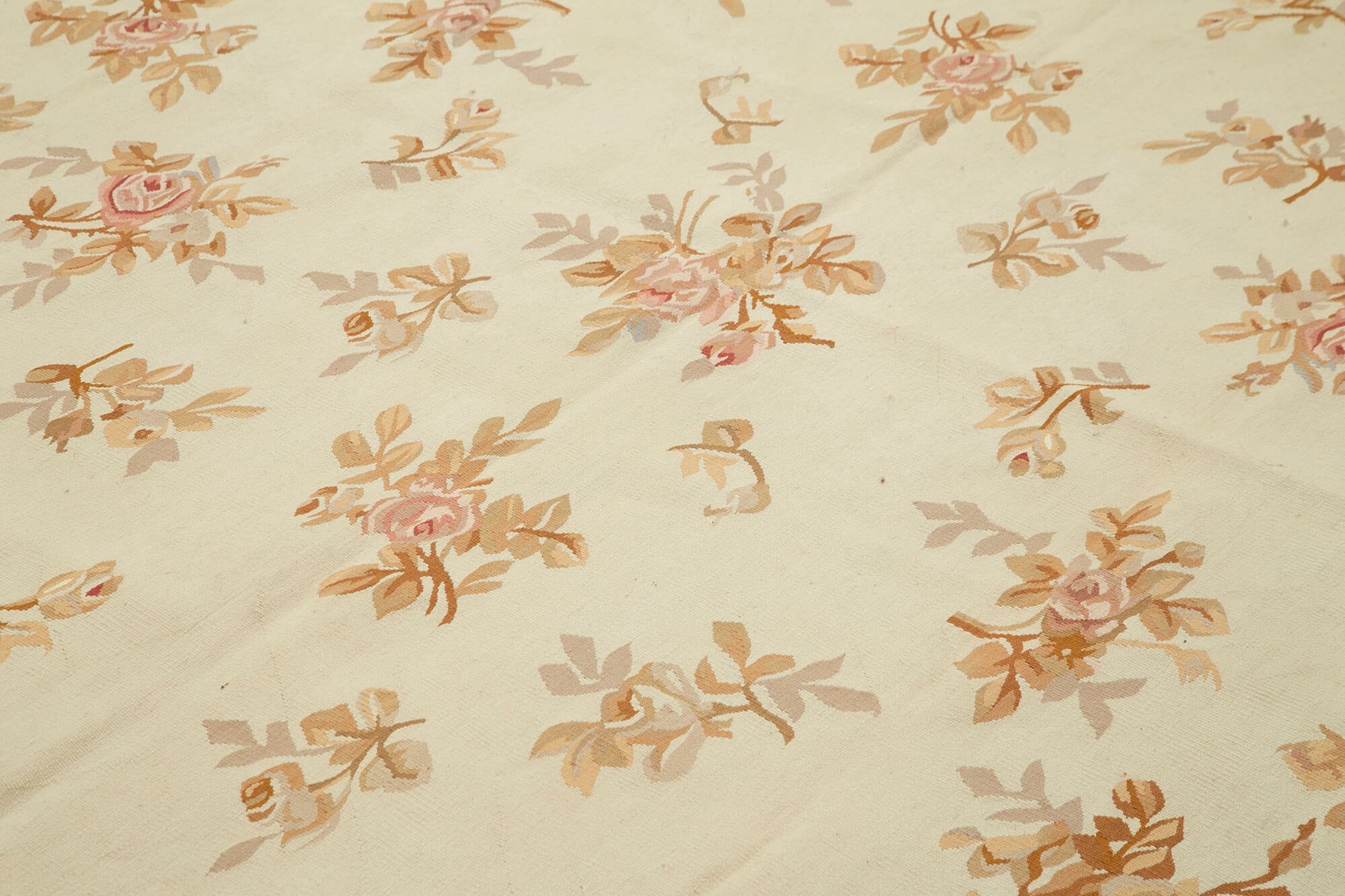 Aubusson Floral Bej Çiçekli Pamuk Yün El Dokuma Halısı 263x353 Agacan
