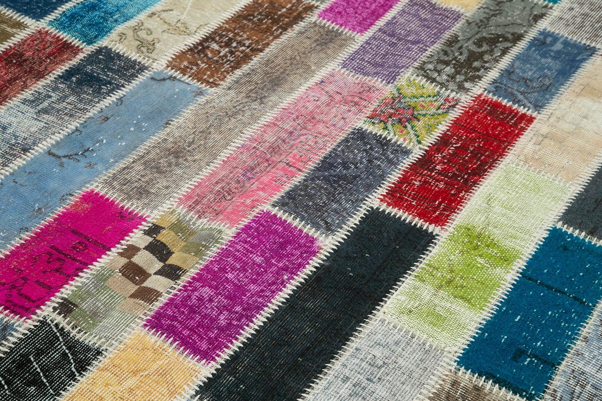 Kırk Yama Gri Patchwork Pamuk Yün El Dokuma Halısı 182x242 Agacan