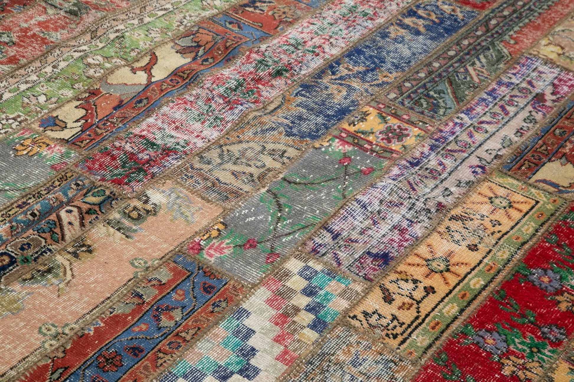 Kırk Yama Gri Patchwork Pamuk Yün El Dokuma Halısı 243x308 Agacan