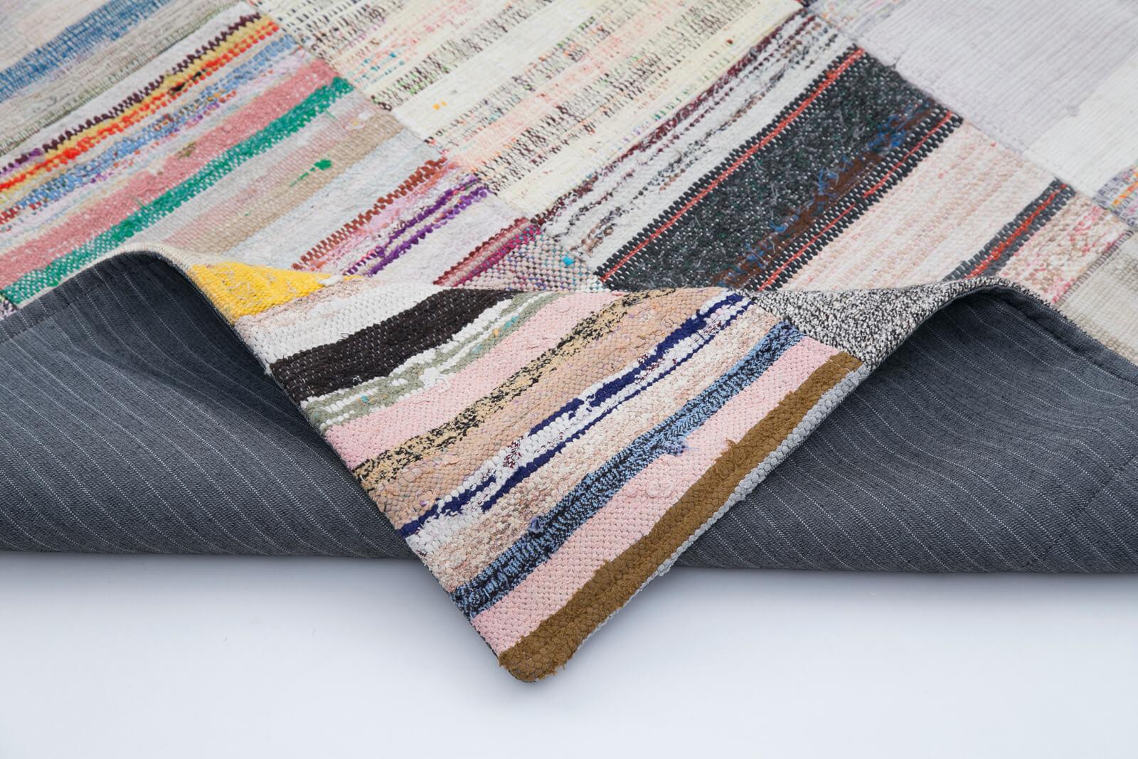 Kırk Yama Gri Patchwork Pamuk Yün El Dokuma Halısı 299x202 Agacan