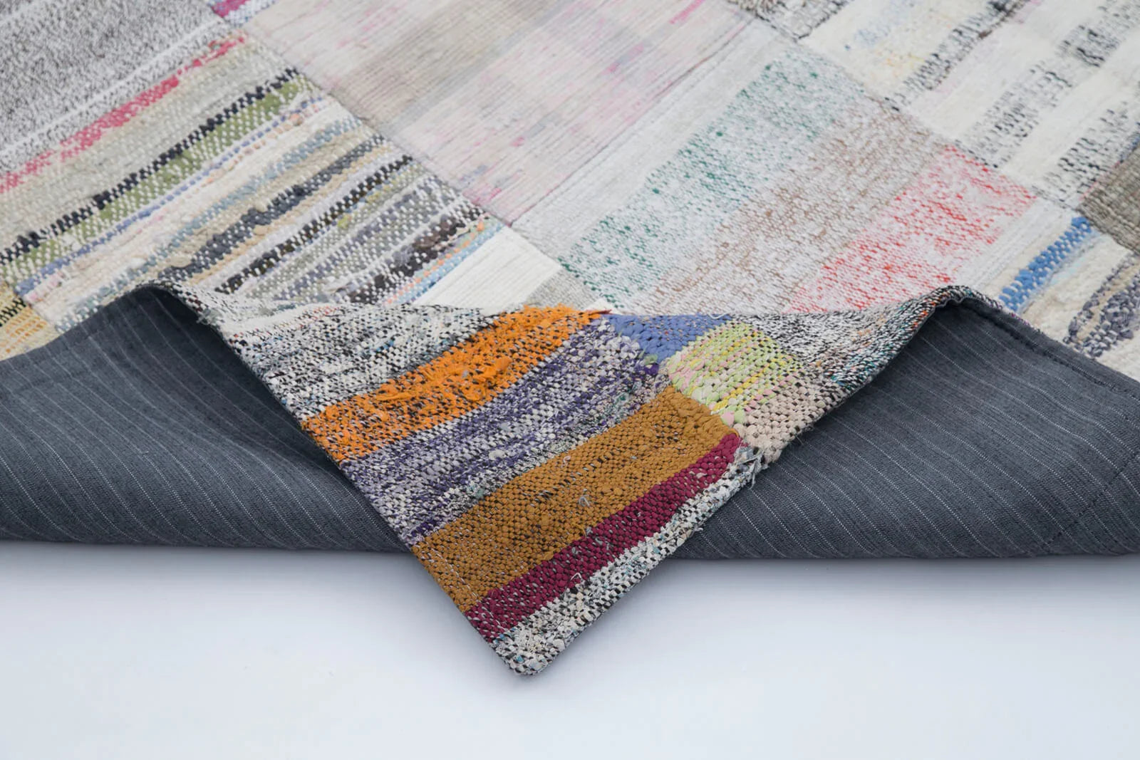 Kırk Yama Gri Patchwork Pamuk Yün El Dokuma Halısı 201x300 Agacan