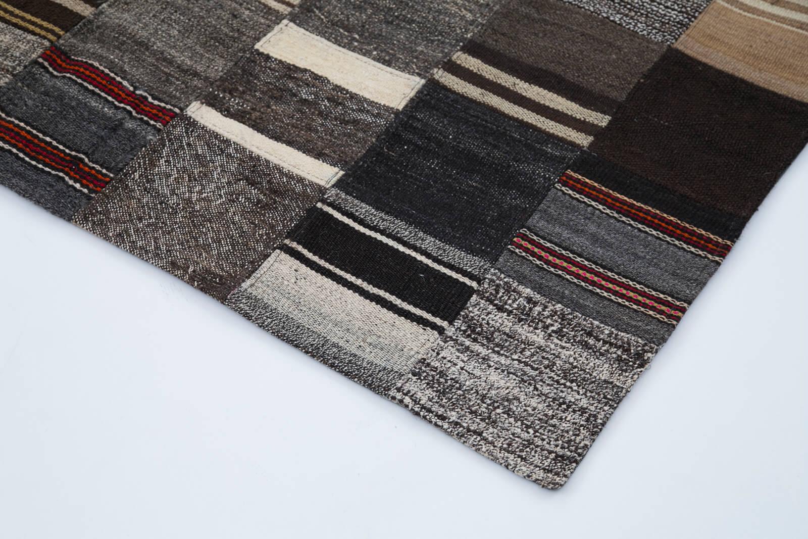 Kırk Yama Kahverengi Patchwork Pamuk Yün El Dokuma Halısı 170x242 Agacan