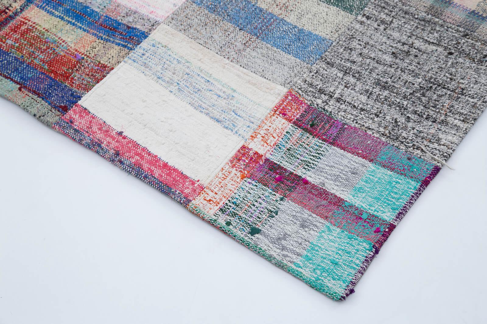 Kırk Yama Beyaz Patchwork Pamuk Yün El Dokuma Halısı 212x305 Agacan