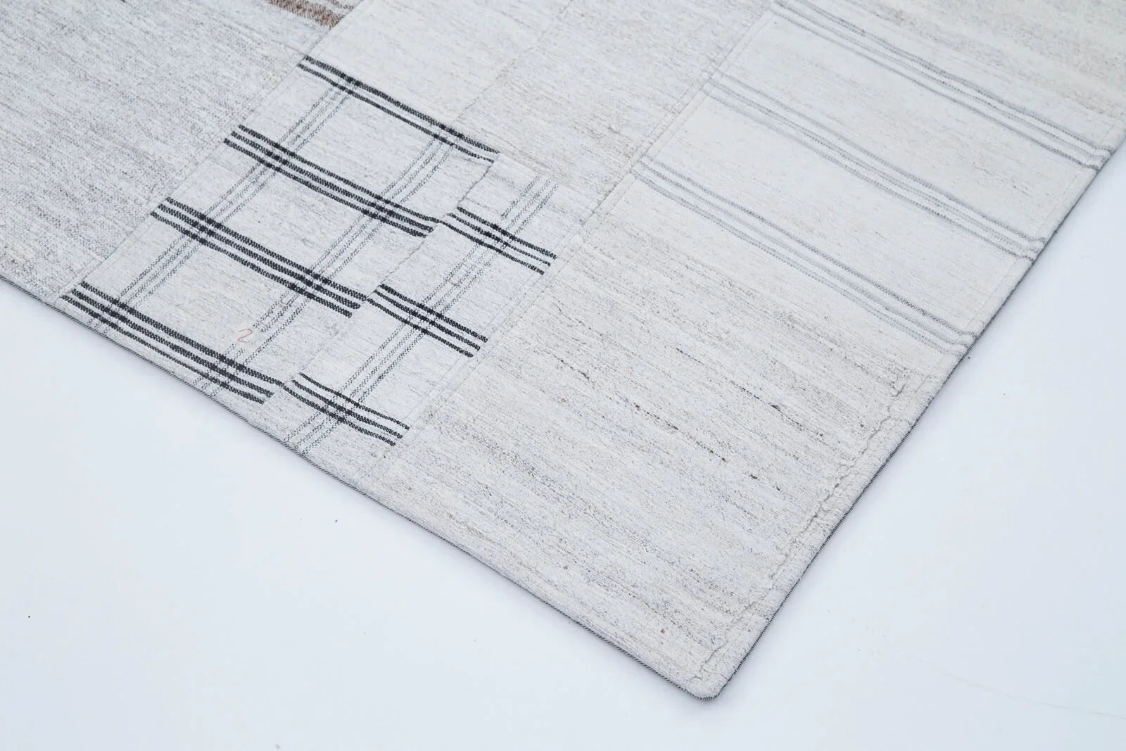Kırk Yama Bej Patchwork Pamuk Yün El Dokuma Halısı 202x300 Agacan