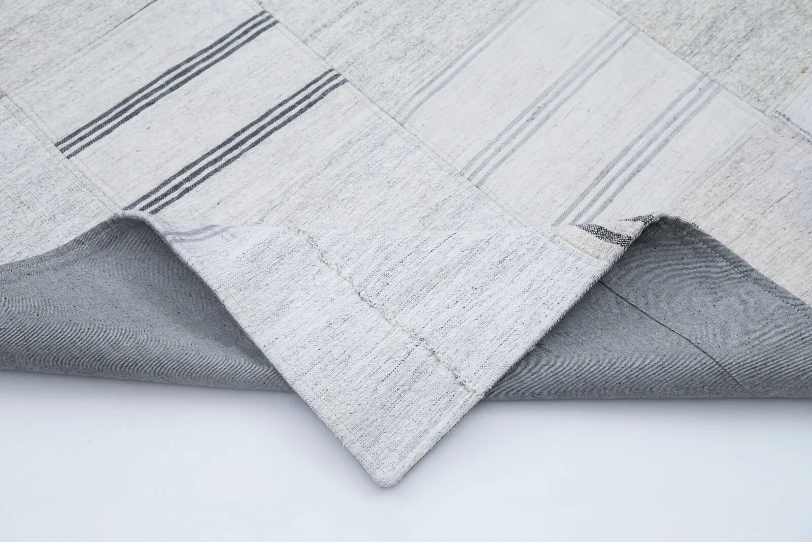 Kırk Yama Bej Patchwork Pamuk Yün El Dokuma Halısı 203x299 Agacan