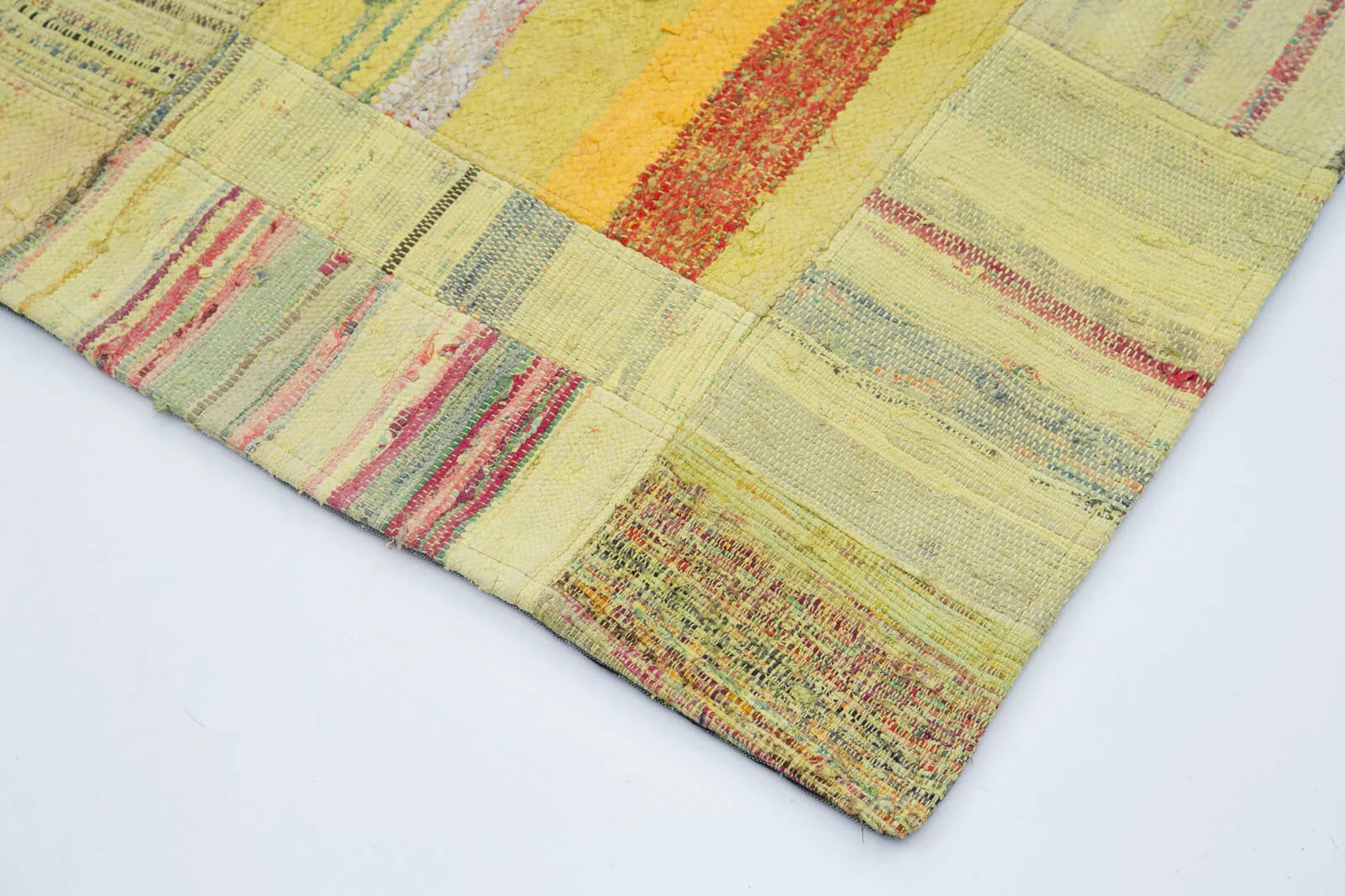 Kırk Yama Sarı Patchwork Pamuk Yün El Dokuma Halısı 204x298 Agacan