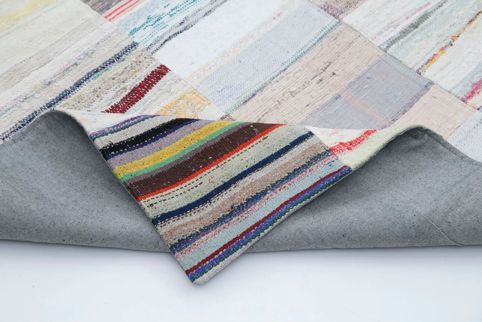 Kırk Yama Gri Patchwork Pamuk Yün El Dokuma Halısı 248x304 Agacan