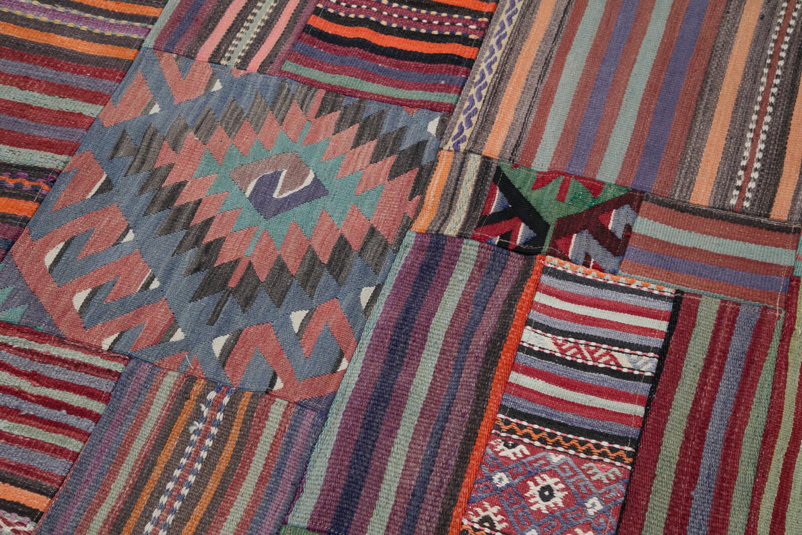 Kırk Yama Mor Patchwork Pamuk Yün El Dokuma Halısı 202x300 Agacan