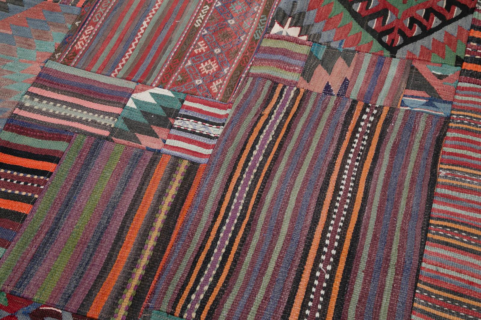 Kırk Yama Mor Patchwork Pamuk Yün El Dokuma Halısı 202x302 Agacan