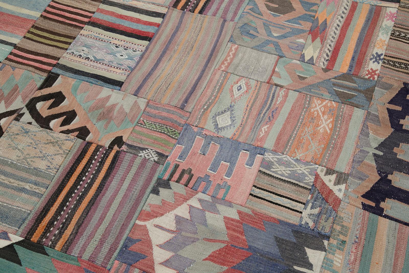 Kırk Yama Bej Patchwork Pamuk Yün El Dokuma Halısı 202x302 Agacan