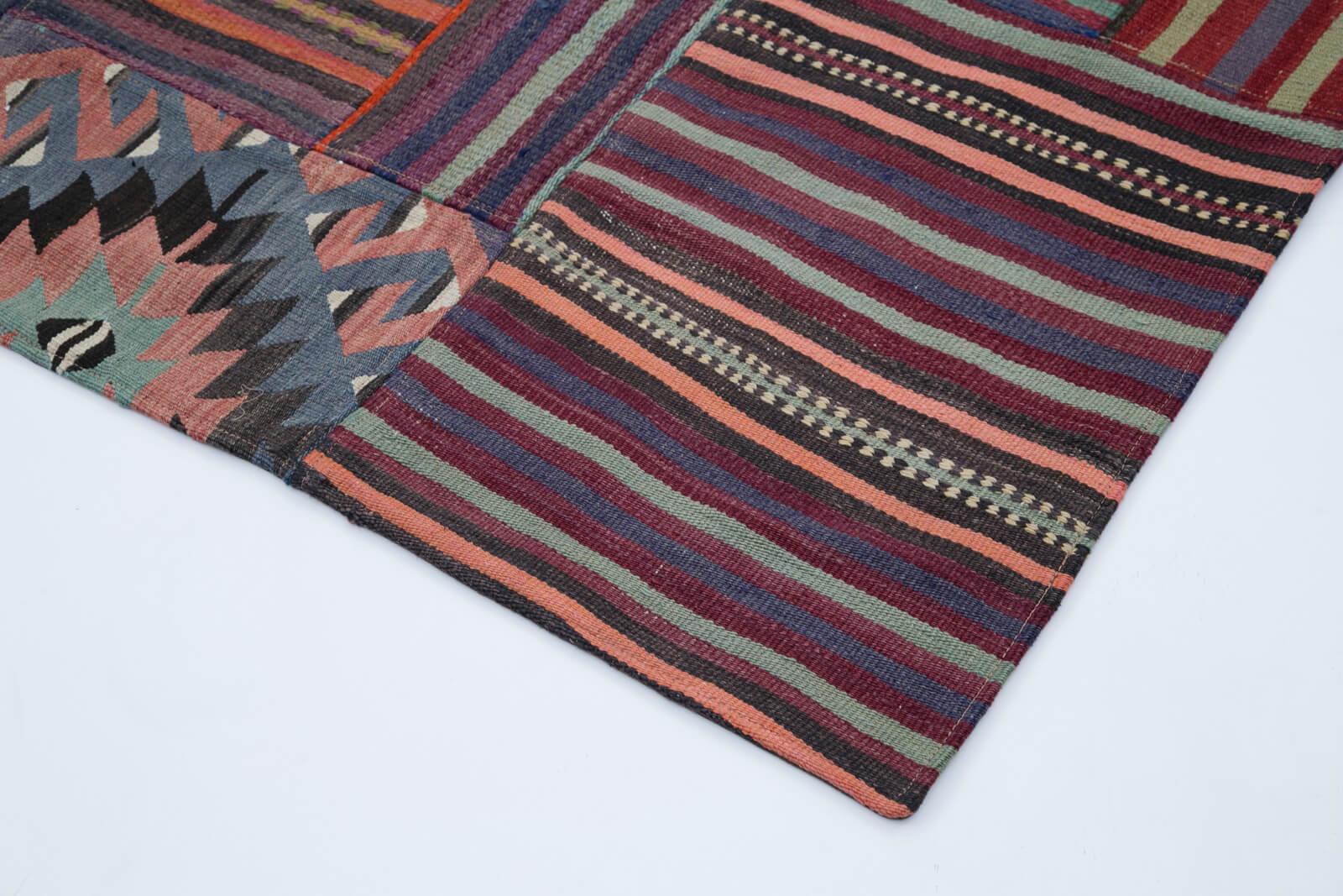 Kırk Yama Mor Patchwork Pamuk Yün El Dokuma Halısı 202x300 Agacan
