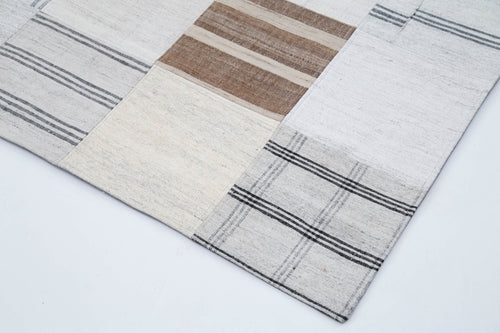 Kırk Yama Beyaz Patchwork Pamuk Yün El Dokuma Halısı 244x302 Agacan