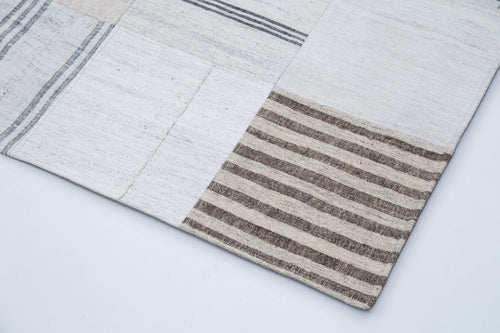 Kırk Yama Beyaz Patchwork Pamuk Yün El Dokuma Halısı 245x304 Agacan