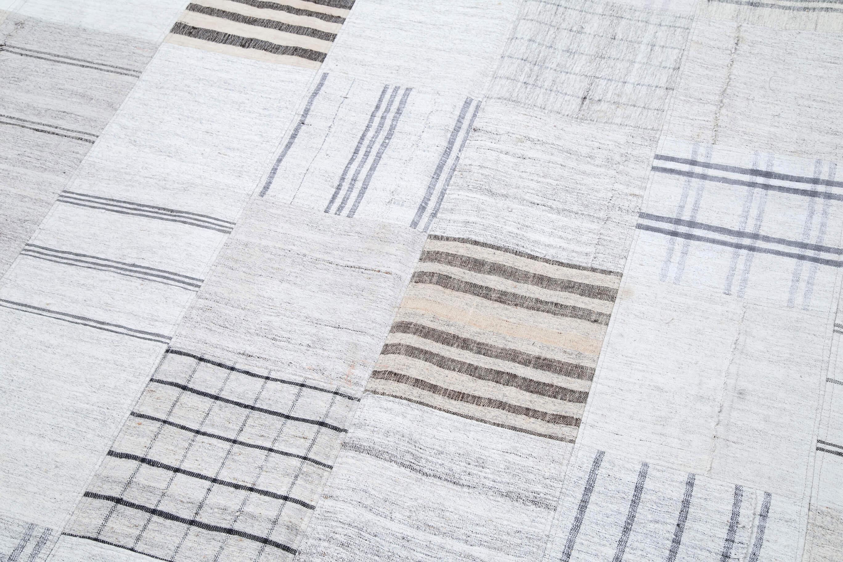 Kırk Yama Beyaz Patchwork Pamuk Yün El Dokuma Halısı 245x304 Agacan