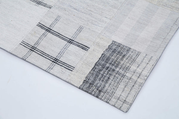 Kırk Yama Beyaz Patchwork Pamuk Yün El Dokuma Halısı 245x305 Agacan