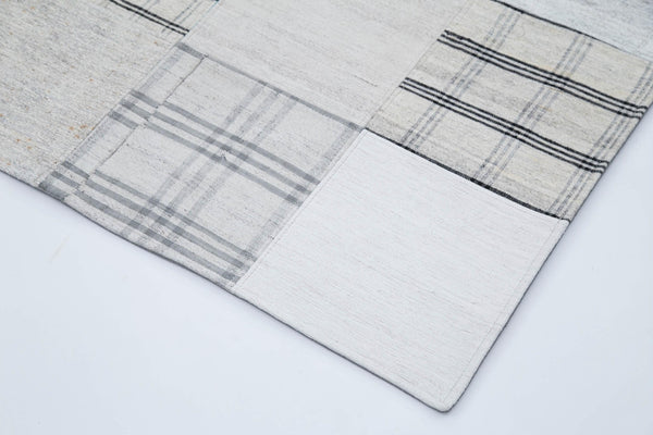Kırk Yama Beyaz Patchwork Pamuk Yün El Dokuma Halısı 245x304 Agacan