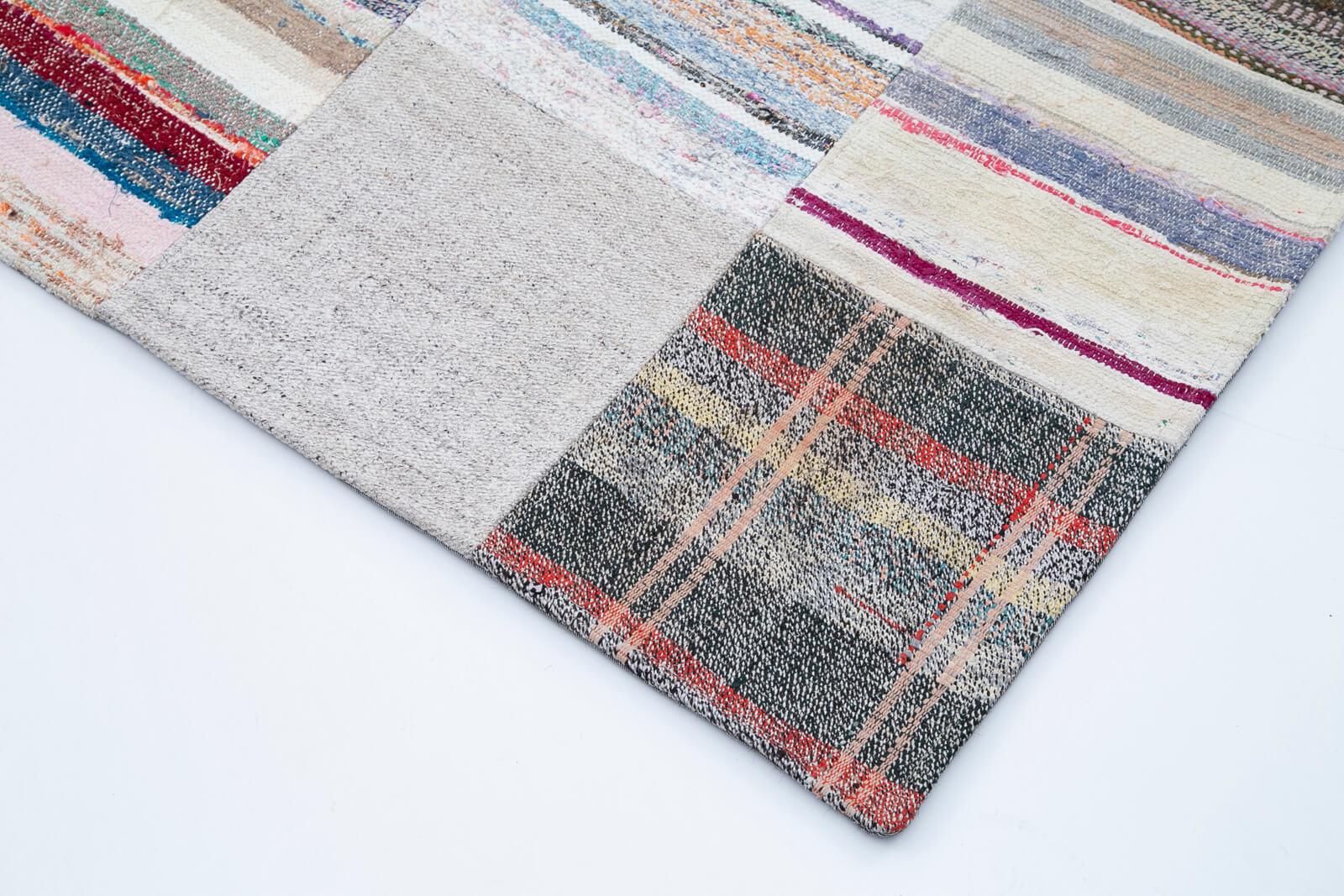 Kırk Yama Beyaz Patchwork Pamuk Yün El Dokuma Halısı 248x351 Agacan