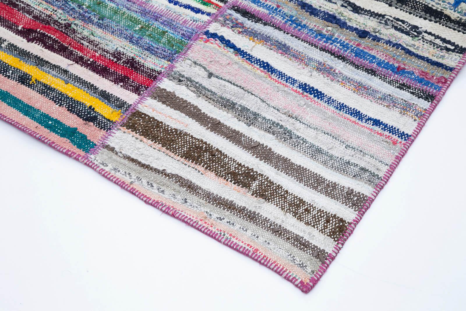 Kırk Yama Gri Patchwork Pamuk Yün El Dokuma Halısı 242x350 Agacan