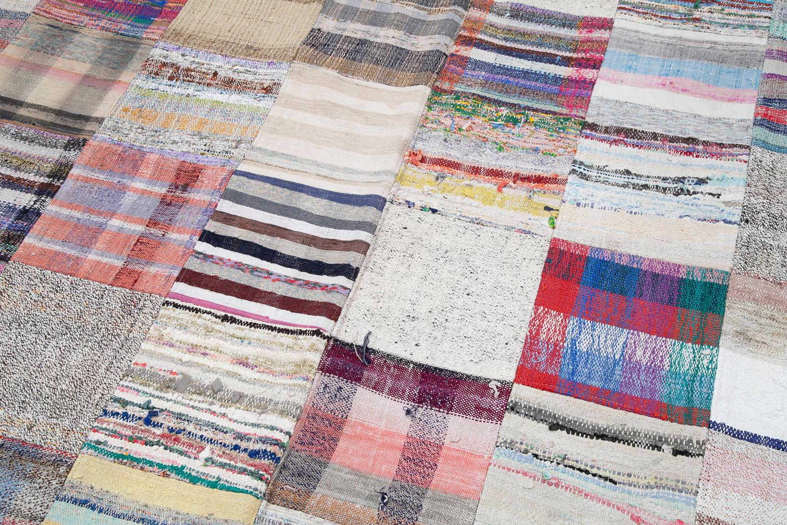 Kırk Yama Beyaz Patchwork Pamuk Yün El Dokuma Halısı 240x357 Agacan