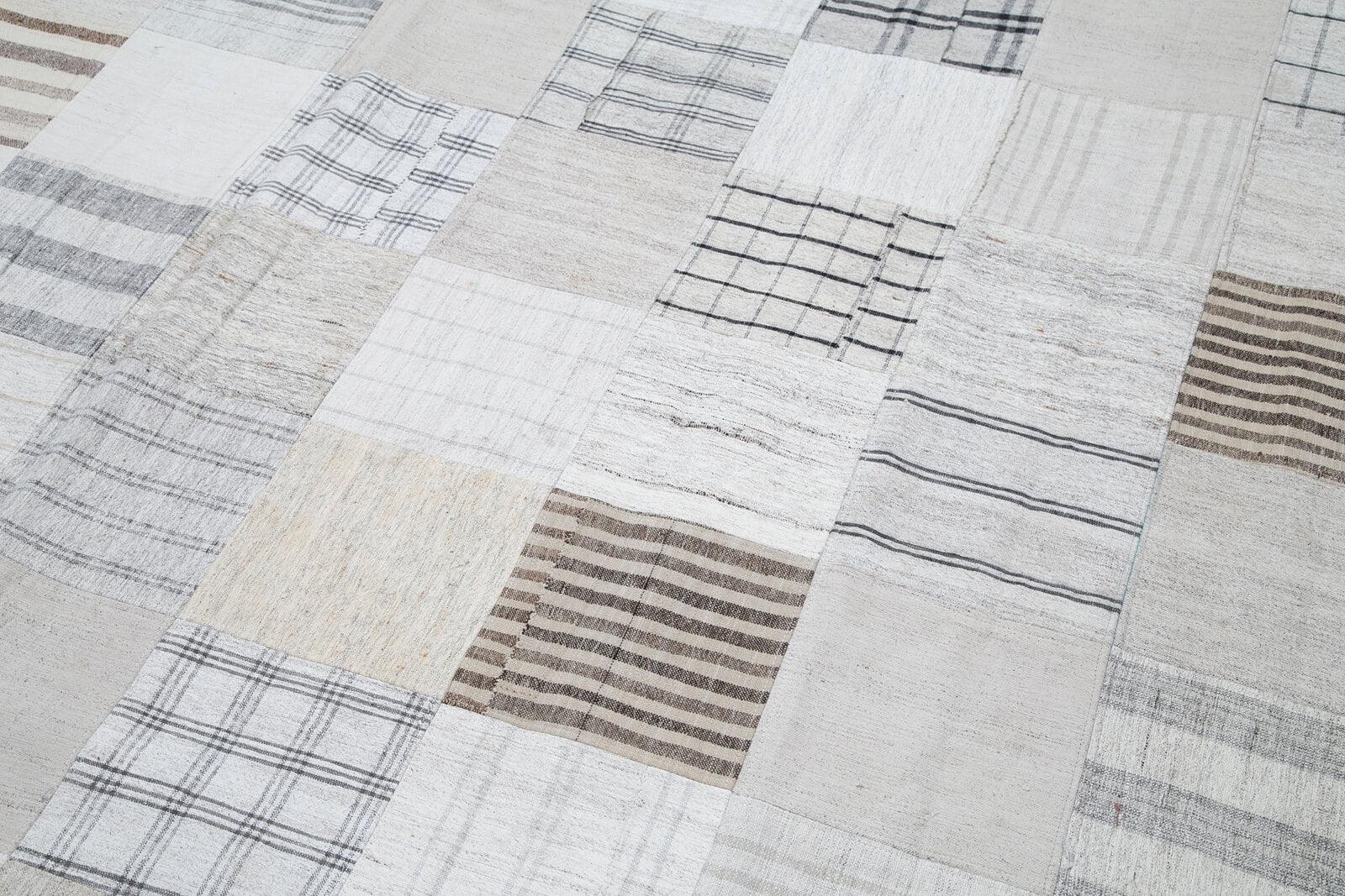 Kırk Yama Bej Patchwork Pamuk Yün El Dokuma Halısı 302x394 Agacan