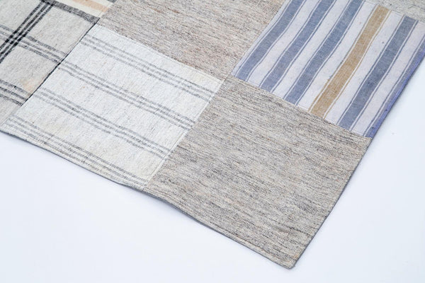 Kırk Yama Beyaz Patchwork Pamuk Yün El Dokuma Halısı 250x343 Agacan
