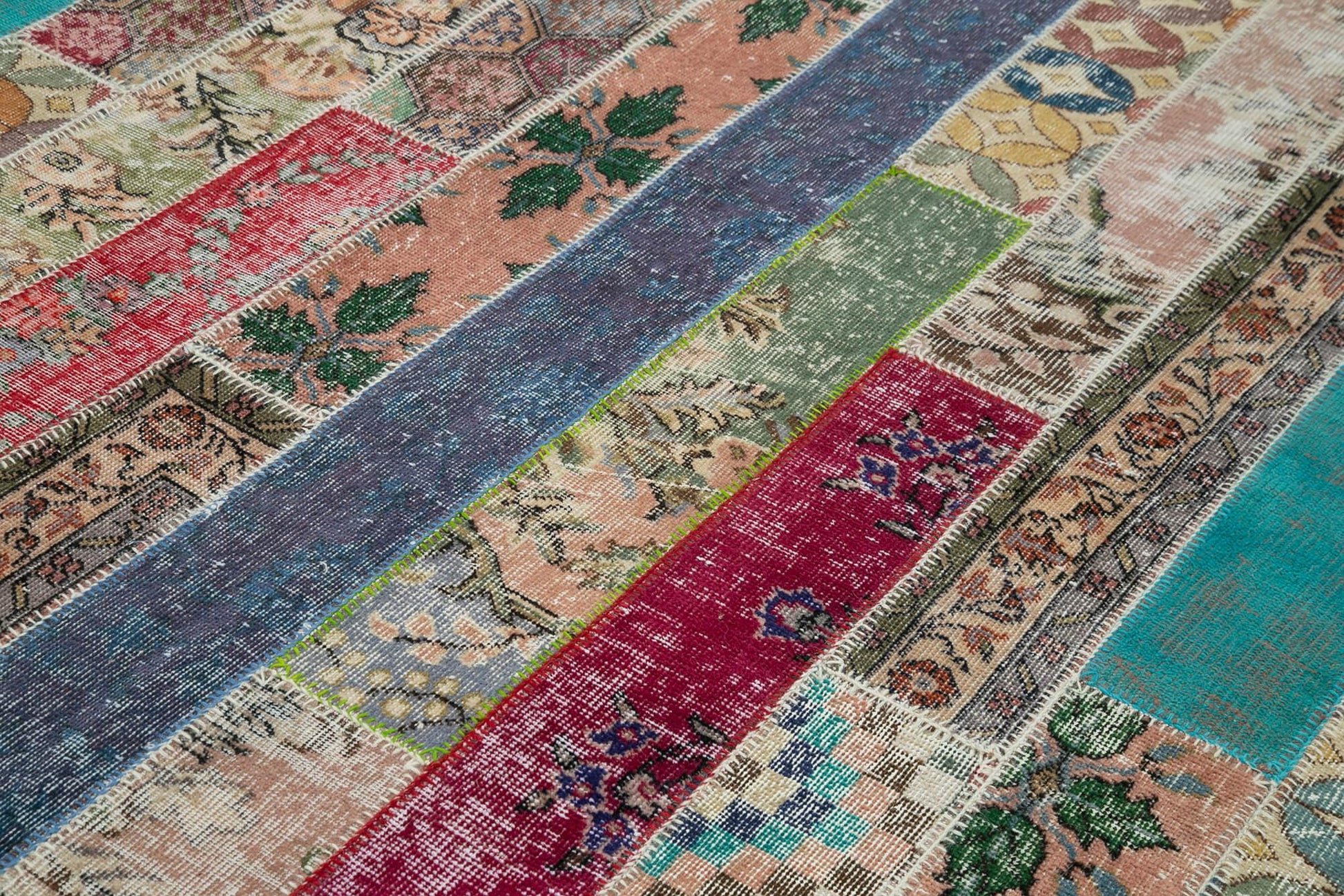 Kırk Yama Gri Patchwork Pamuk Yün El Dokuma Halısı 204x306 Agacan