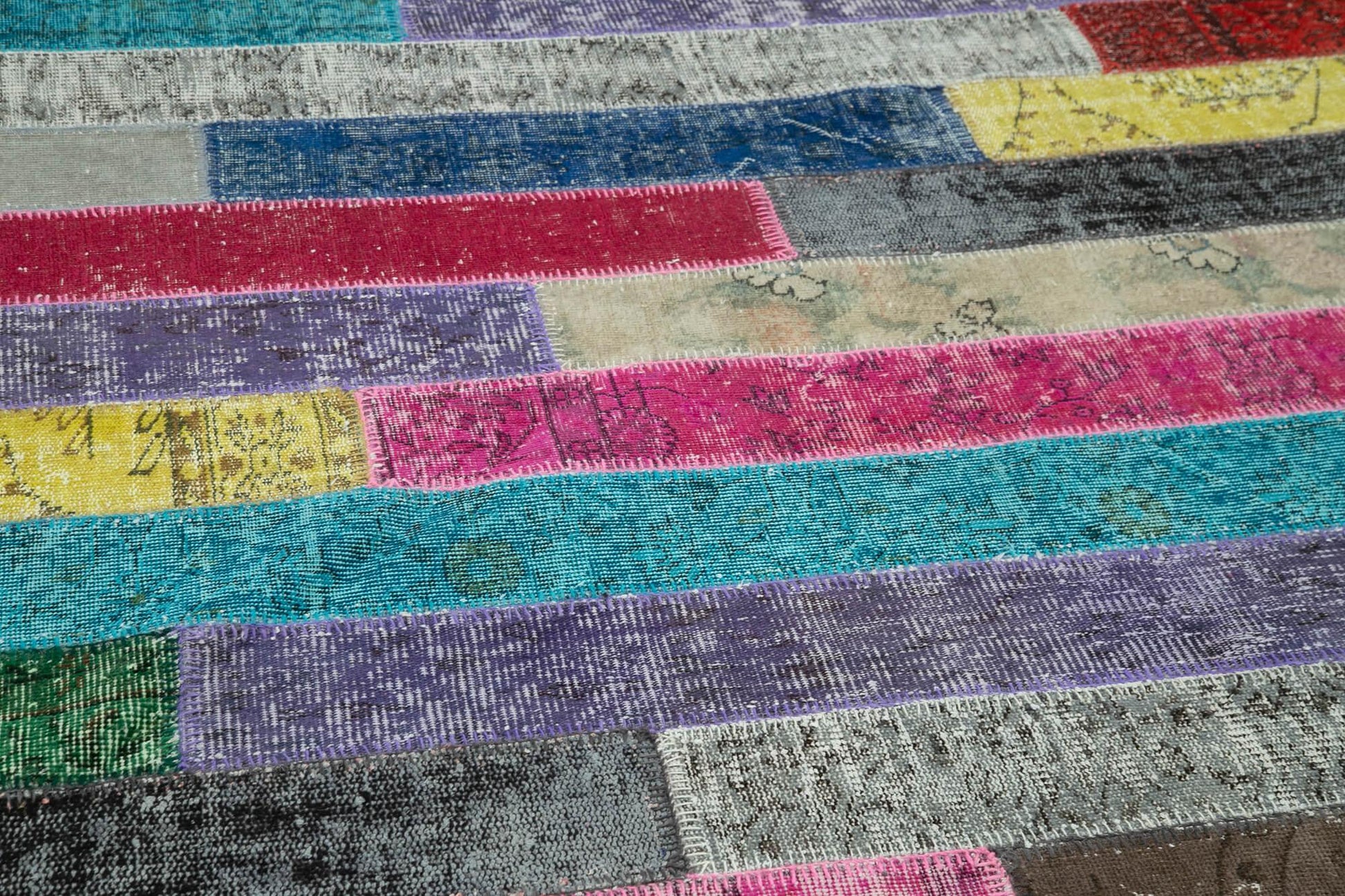 Kırk Yama Gri Patchwork Pamuk Yün El Dokuma Halısı 197x305 Agacan