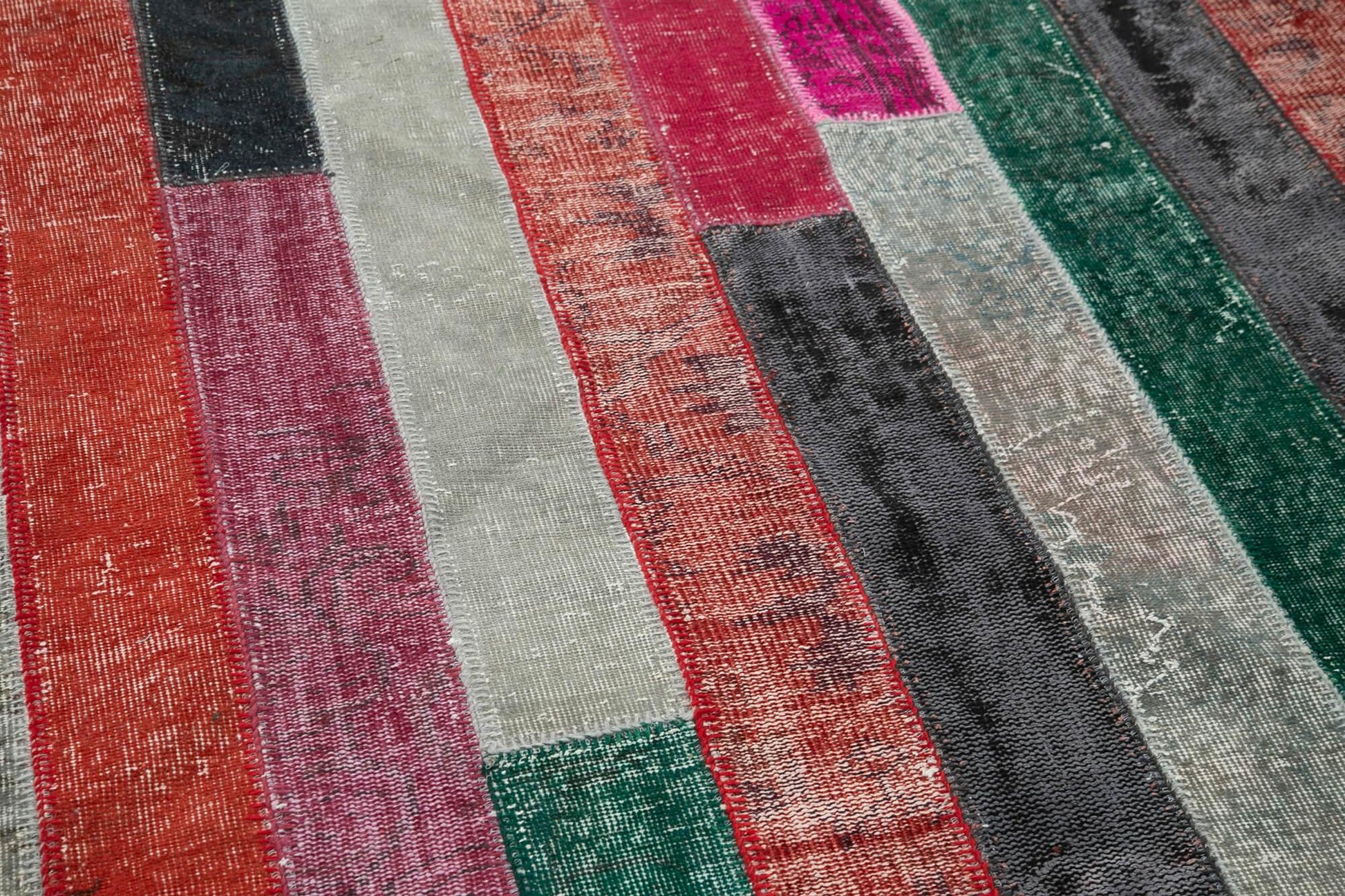 Kırk Yama Gri Patchwork Pamuk Yün El Dokuma Halısı 200x290 Agacan
