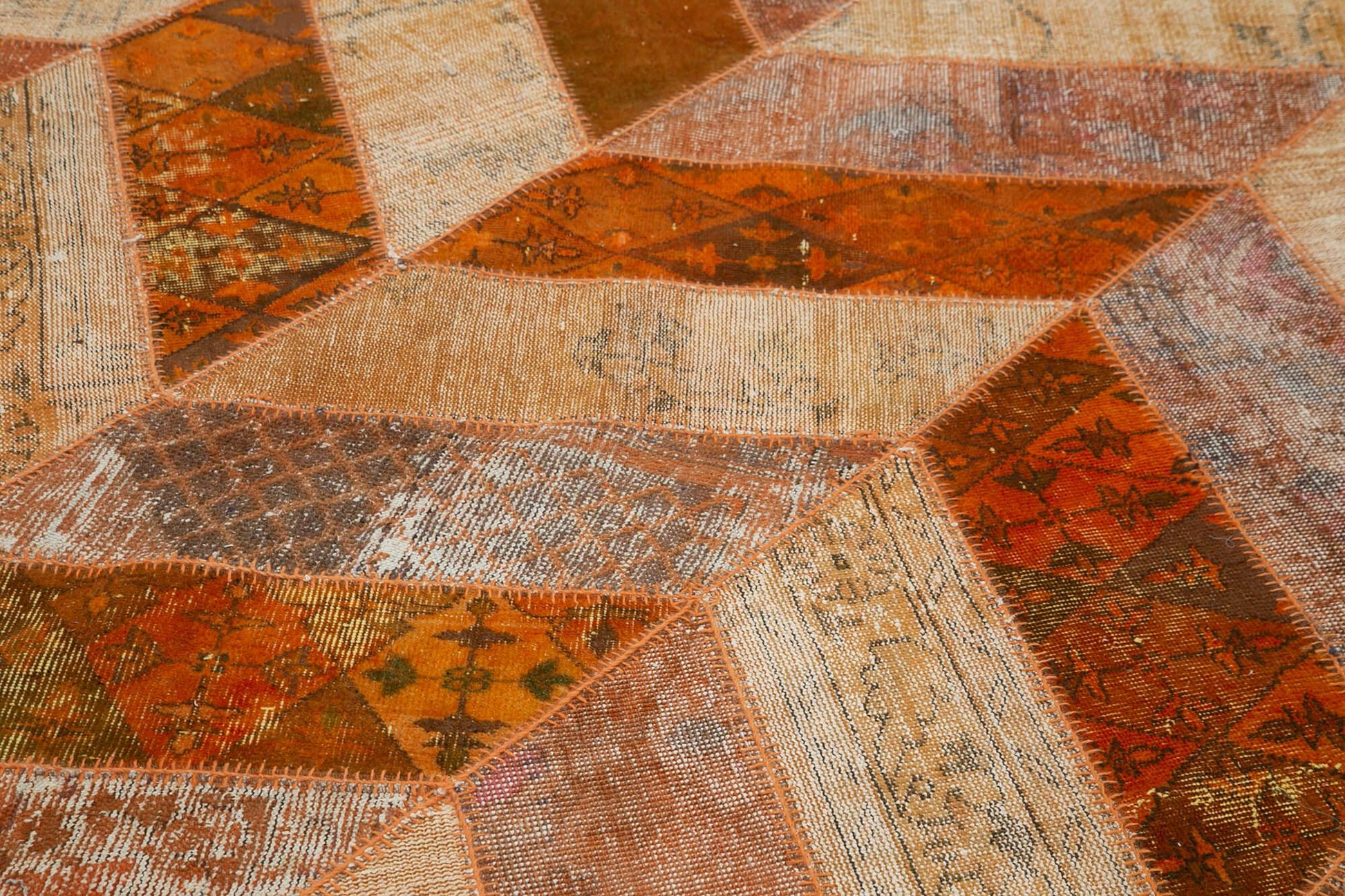 Kırk Yama Turuncu Patchwork Pamuk Yün El Dokuma Halısı 249x308 Agacan