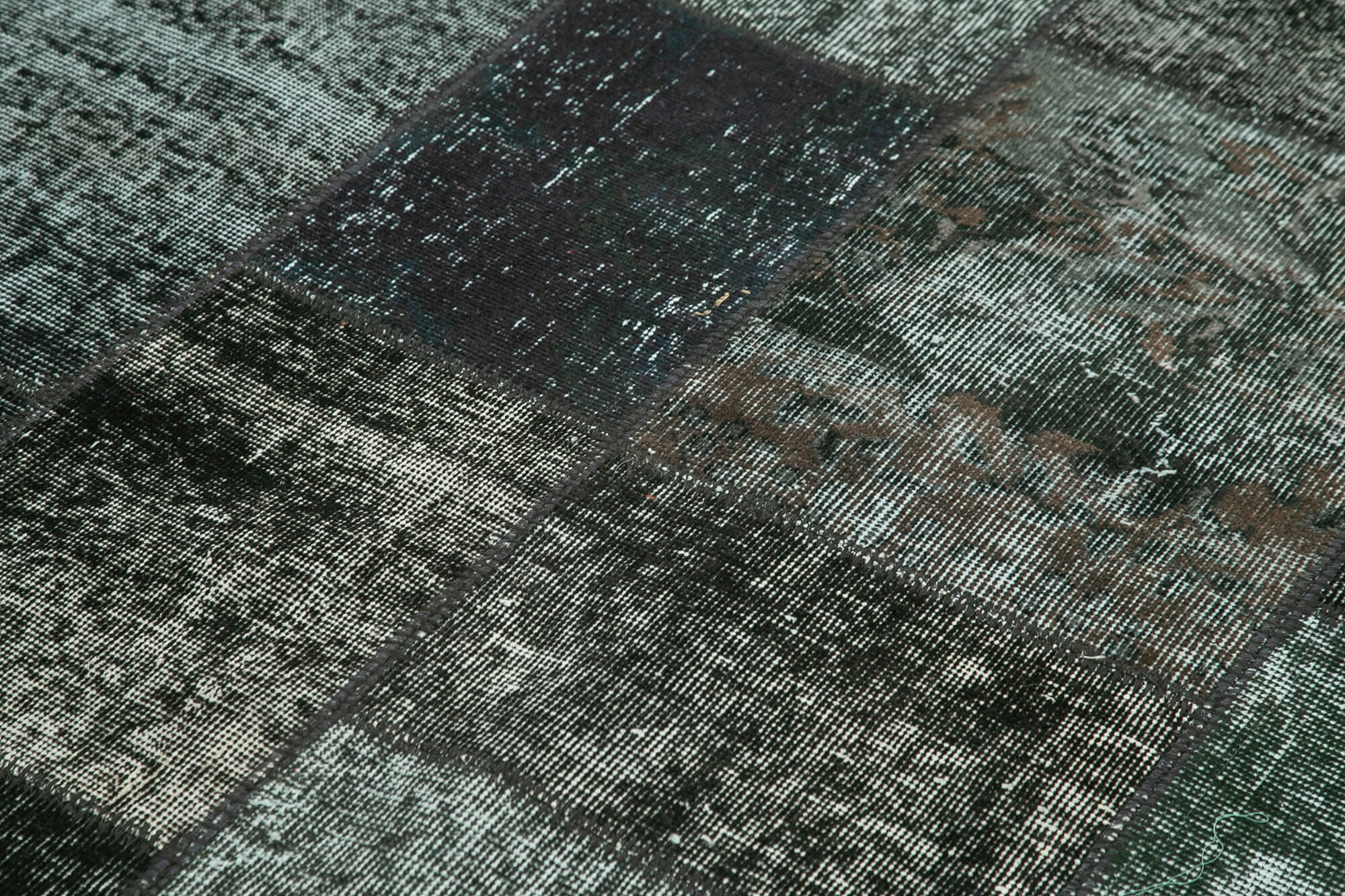 Kırk Yama Siyah Patchwork Pamuk Yün El Dokuma Halısı 144x202 Agacan