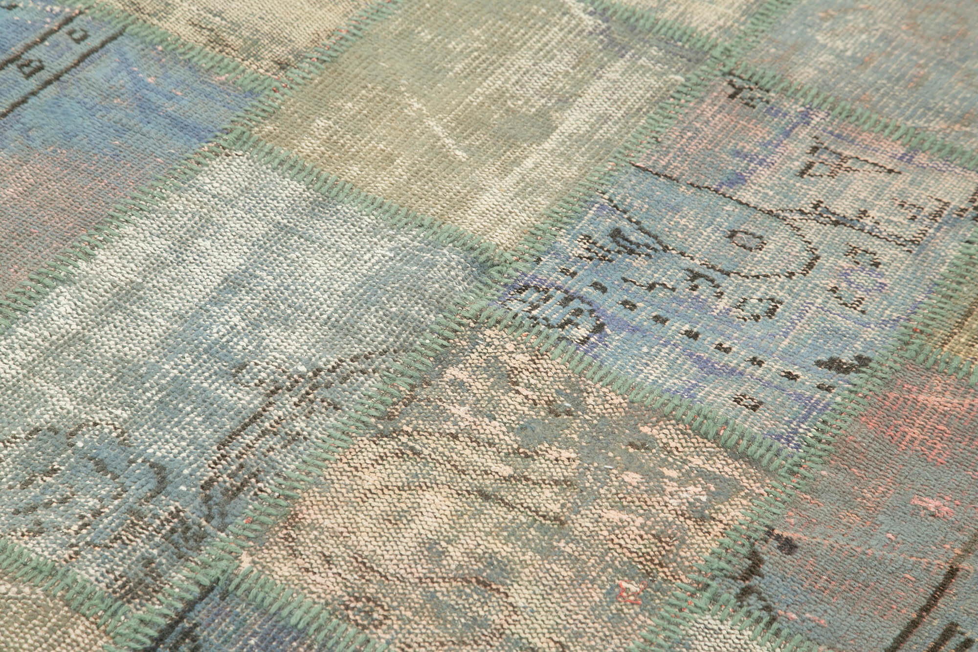 Kırk Yama Mavi Patchwork Pamuk Yün El Dokuma Halısı 140x204 Agacan