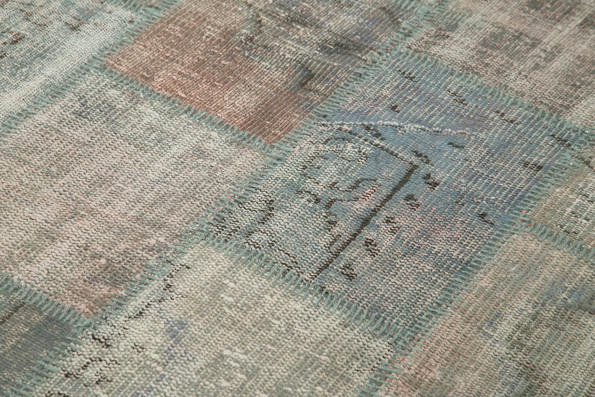 Kırk Yama Gri Patchwork Pamuk Yün El Dokuma Halısı 138x204 Agacan