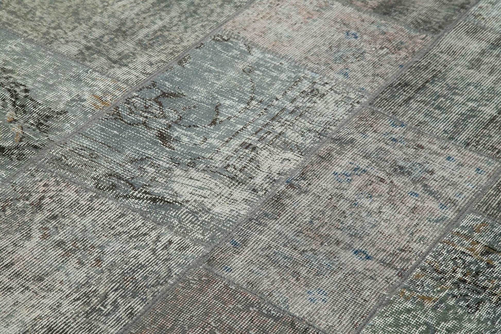 Kırk Yama Gri Patchwork Pamuk Yün El Dokuma Halısı 170x240 Agacan