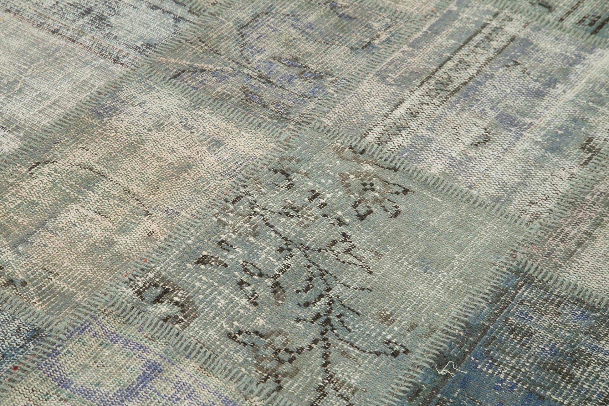 Kırk Yama Gri Patchwork Pamuk Yün El Dokuma Halısı 176x242 Agacan